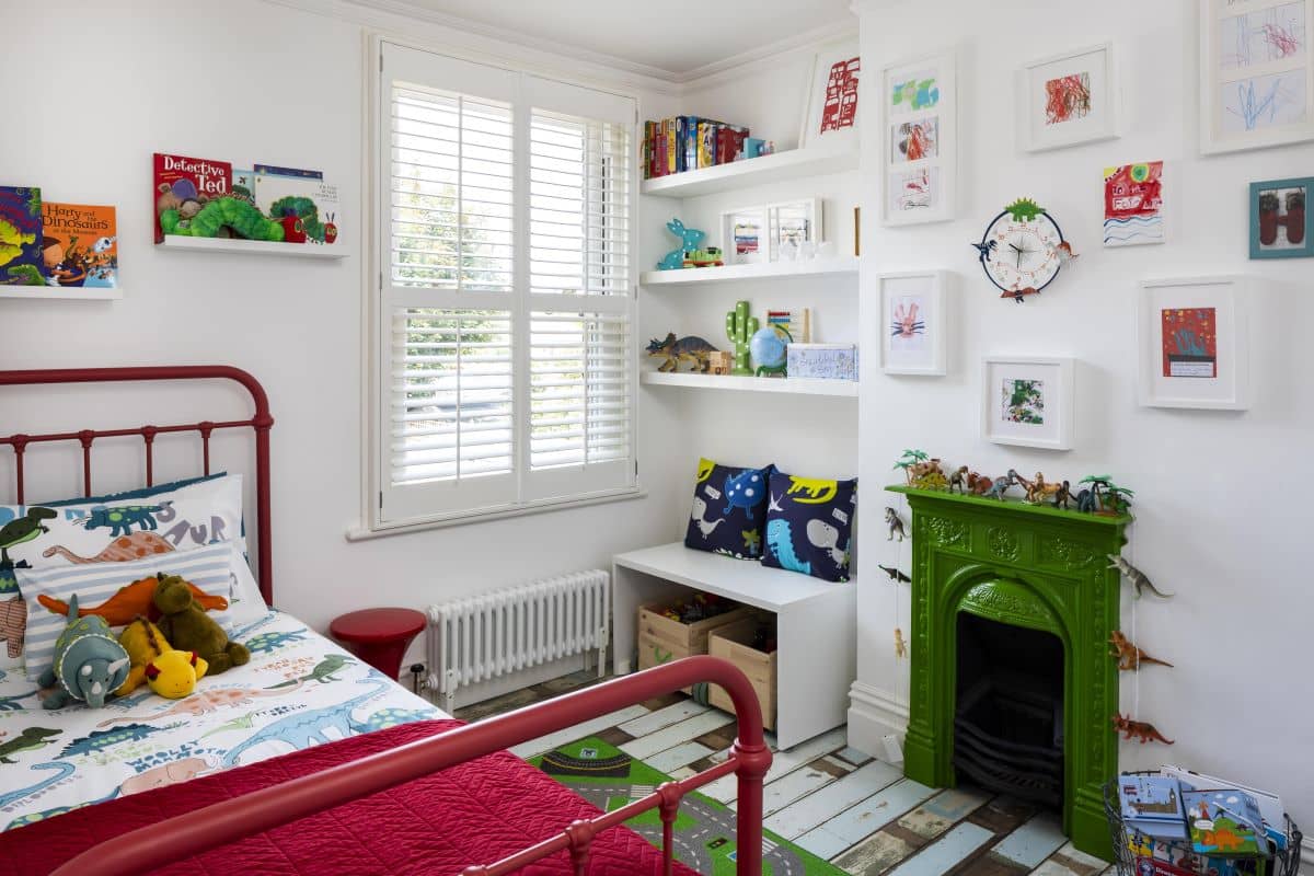 childrens-bedroom-shutters-the-london-shutter-co